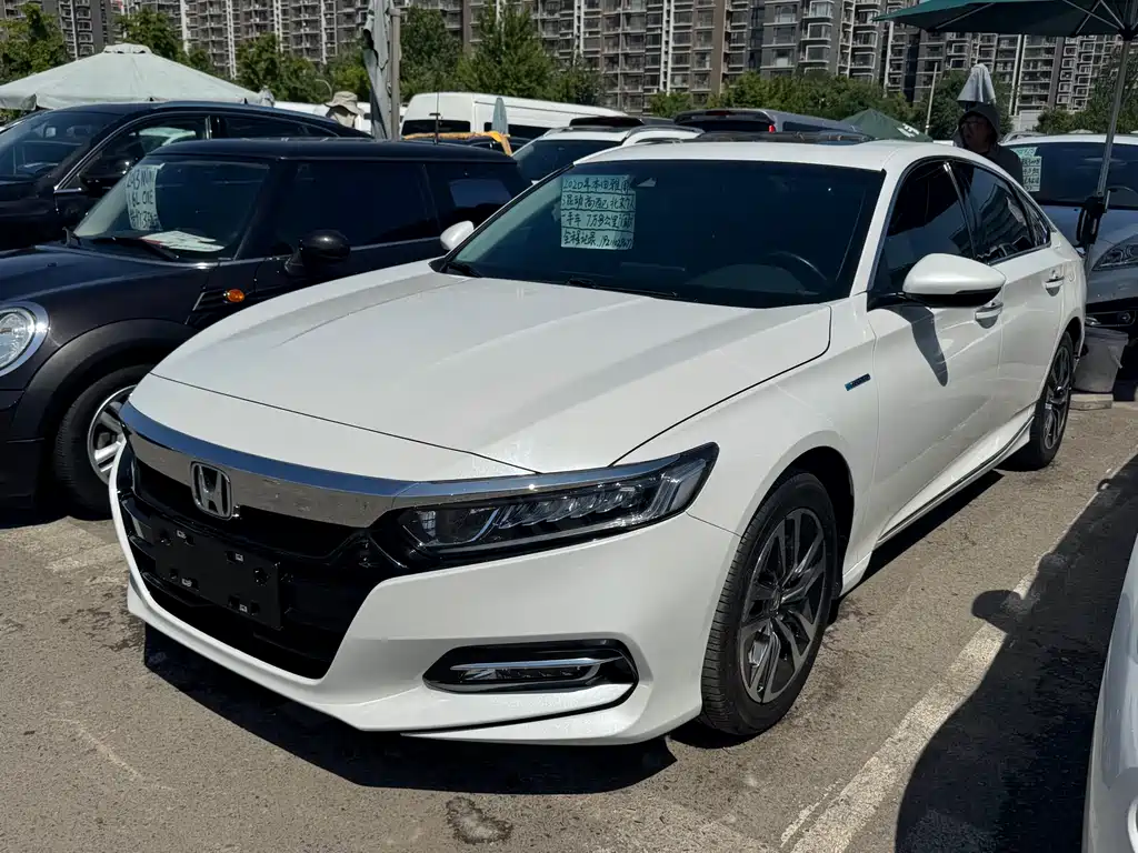 Honda Accord 2020 — фото 1