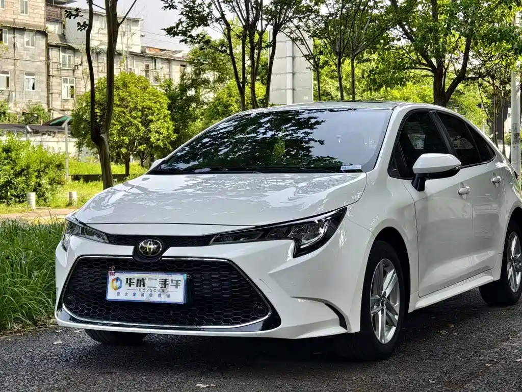 Toyota Levin 2022 — фото 1
