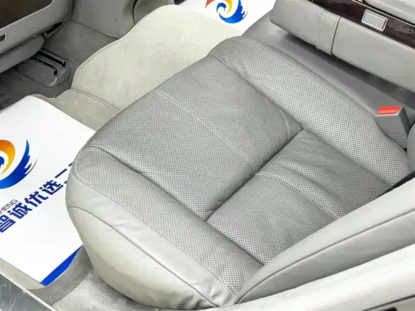 Mercedes-Benz S-Class 2008