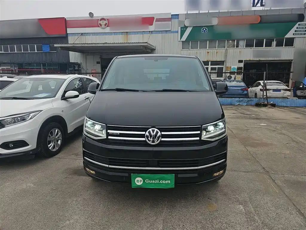 Volkswagen Multivan 2019 — фото 3