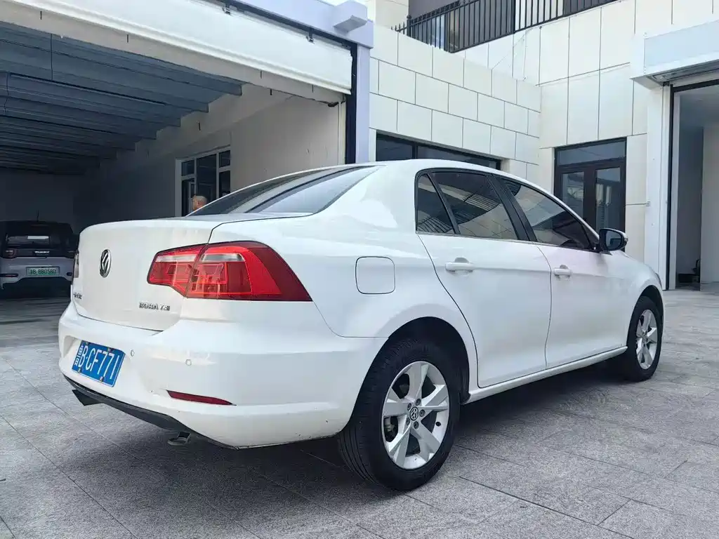 Volkswagen Bora 2013