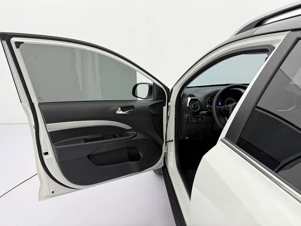 Kia KX1 2022 — фото 21