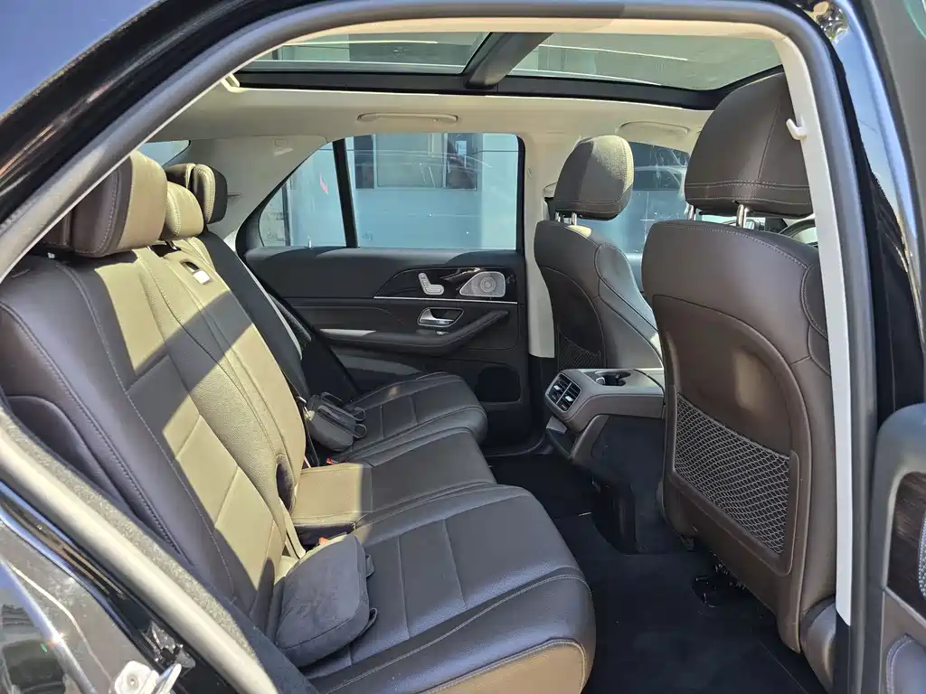 Mercedes-Benz GLE 2023 — фото 16