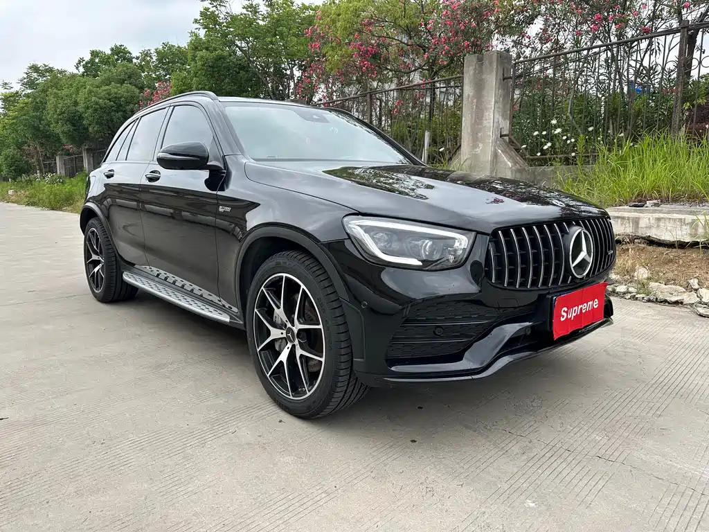 Mercedes-Benz GLC AMG 2022 — фото 3