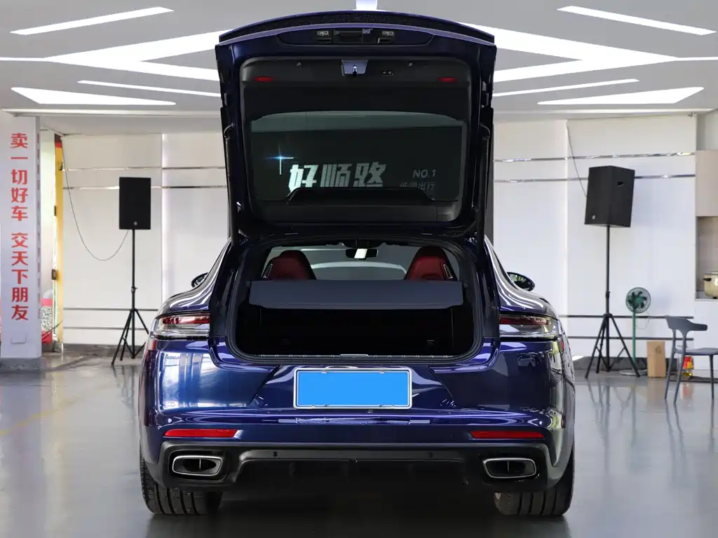 Porsche Panamera 2021 — фото 26