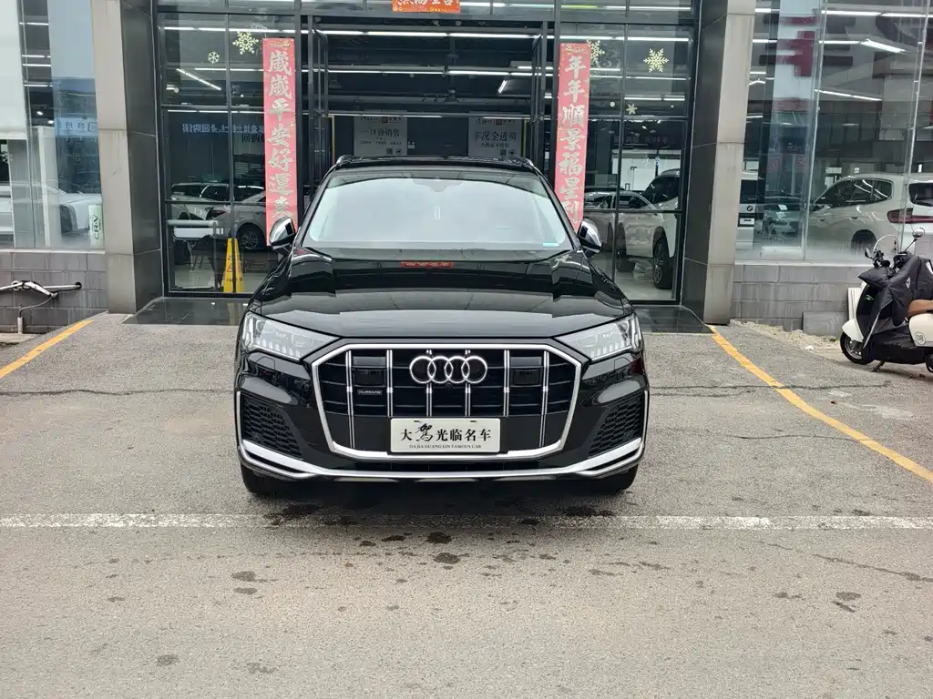 Audi Q7 2022 — фото 2