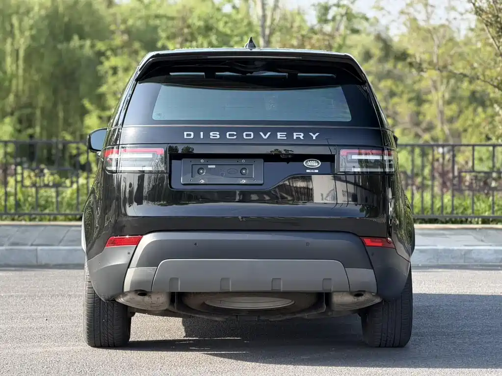 Land Rover Discovery 2019