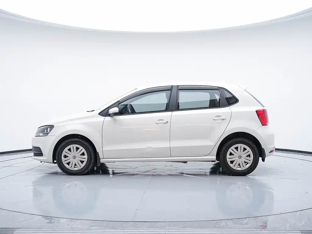 Volkswagen Polo 2016