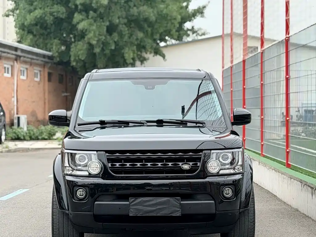 Land Rover Discovery 2015 — фото 2