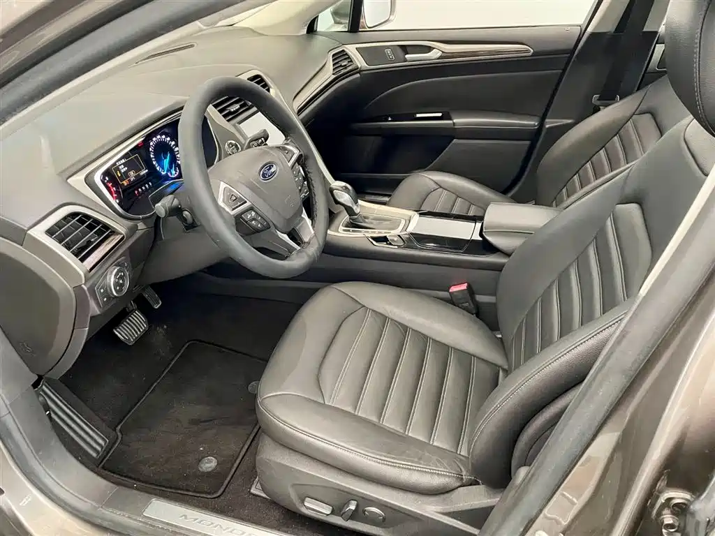 Ford Mondeo 2015 — фото 6