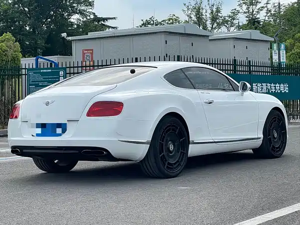 Bentley Continental 2012