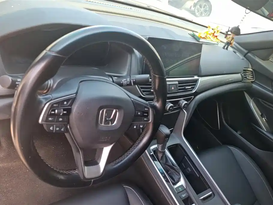 Honda Inspire 2021 — фото 13