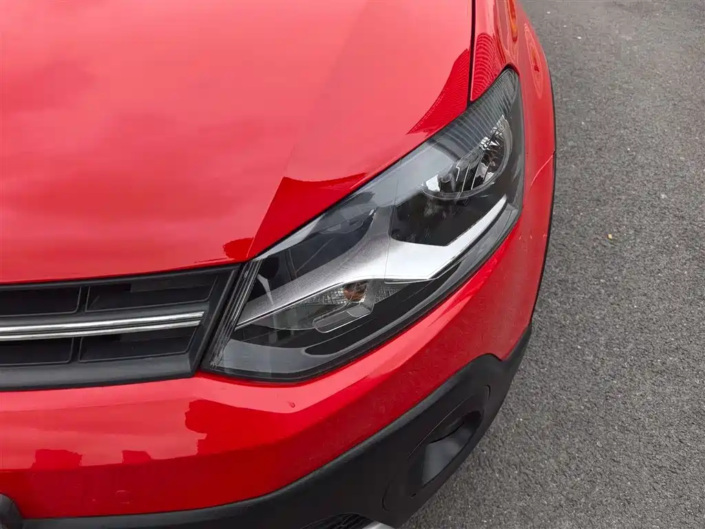 Volkswagen Polo 2015 — фото 19