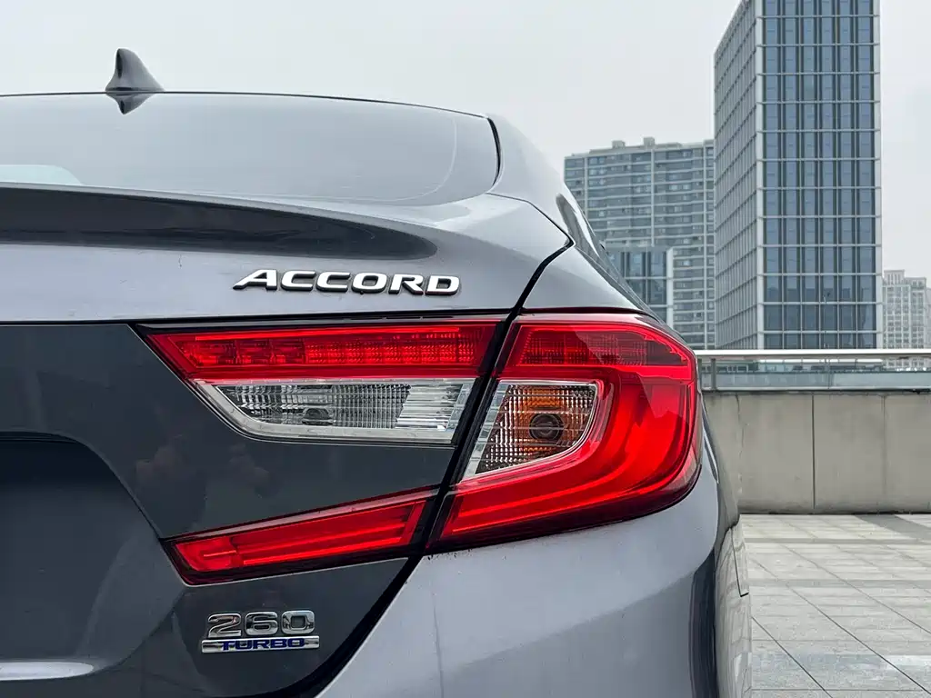 Honda Accord 2021 — фото 11