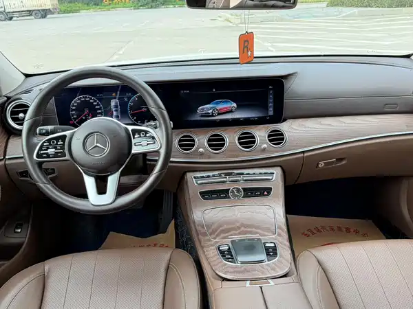 Mercedes-Benz E-Class 2019