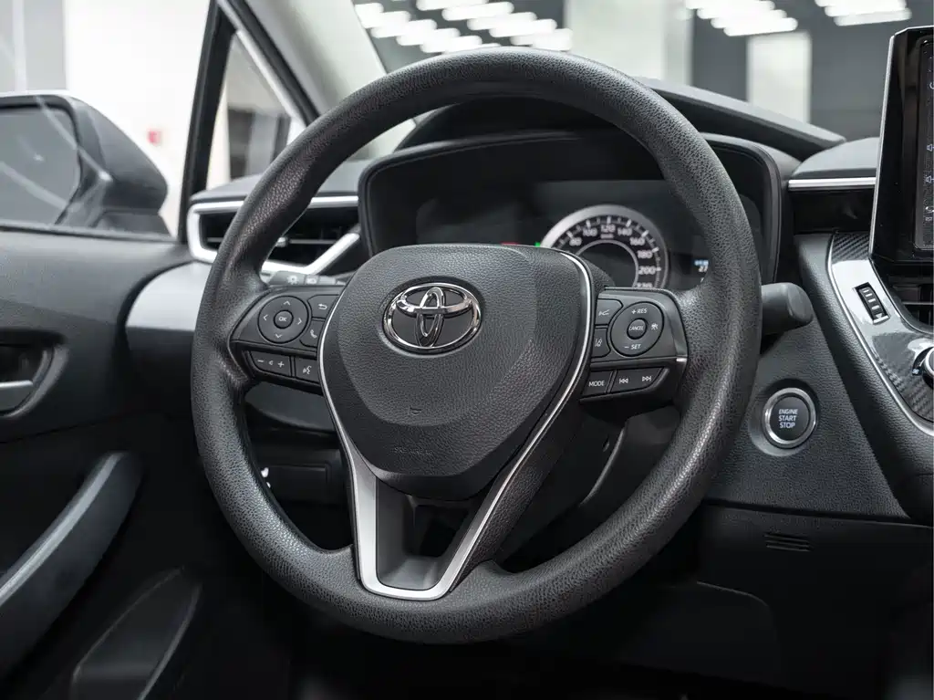 Toyota Corolla 2022 — фото 16