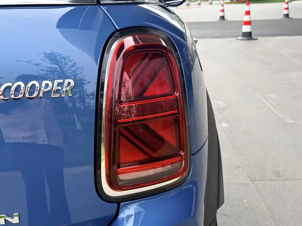 MINI Countryman 2021 — фото 10