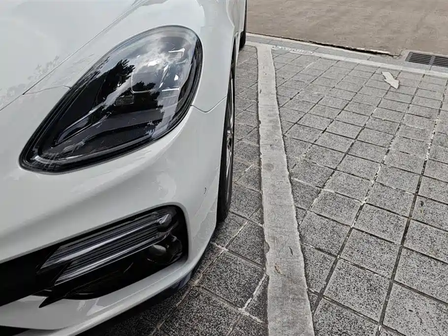 Porsche Panamera 2021 — фото 5