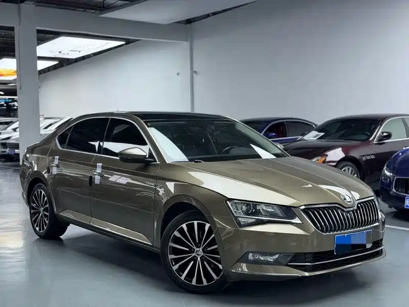 Skoda Superb 2019