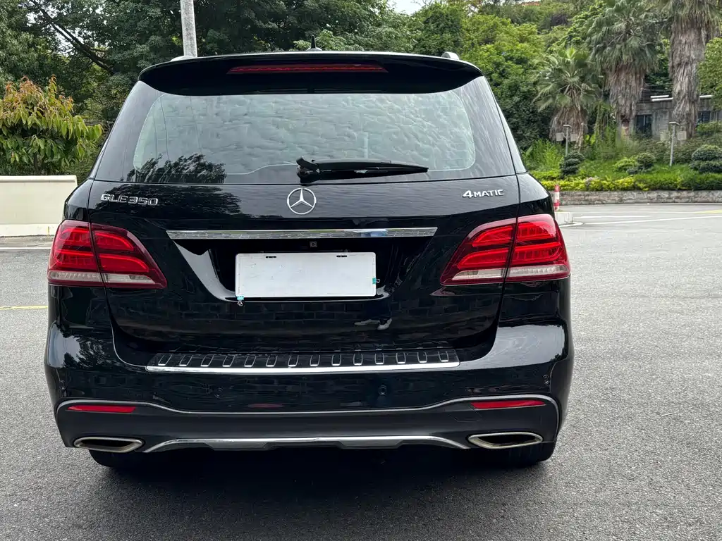 Mercedes-Benz GLE 2016 — фото 14