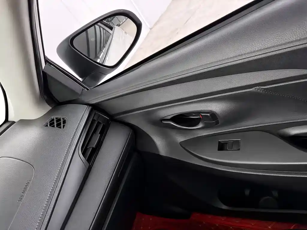 Toyota Vios 2022 — фото 13