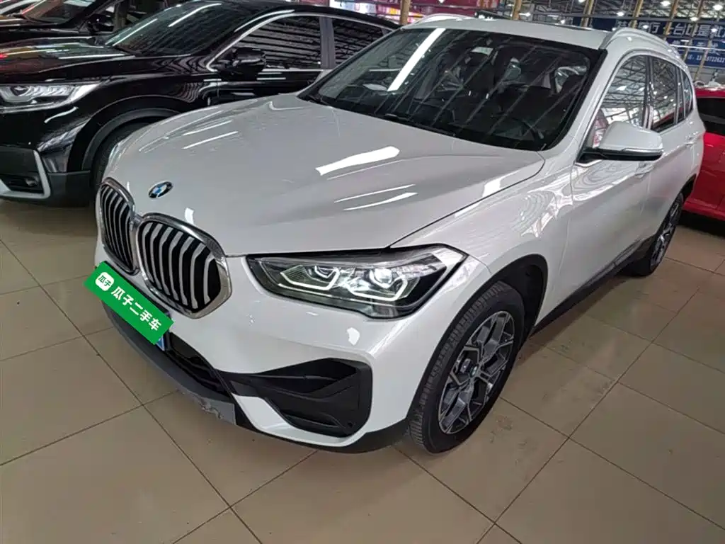 BMW X1 2023 — фото 1