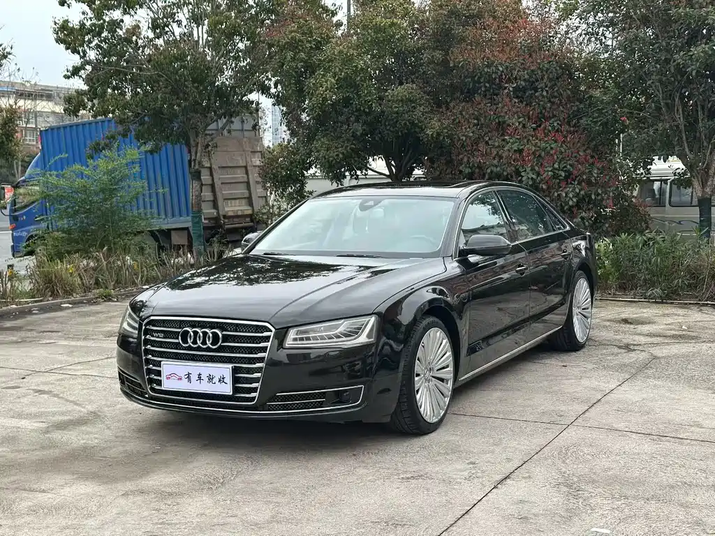 Audi A8 2014