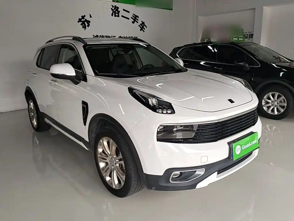 Lynk & Co 01 2018
