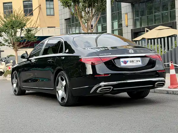 Mercedes-Benz Maybach S-Class 2021