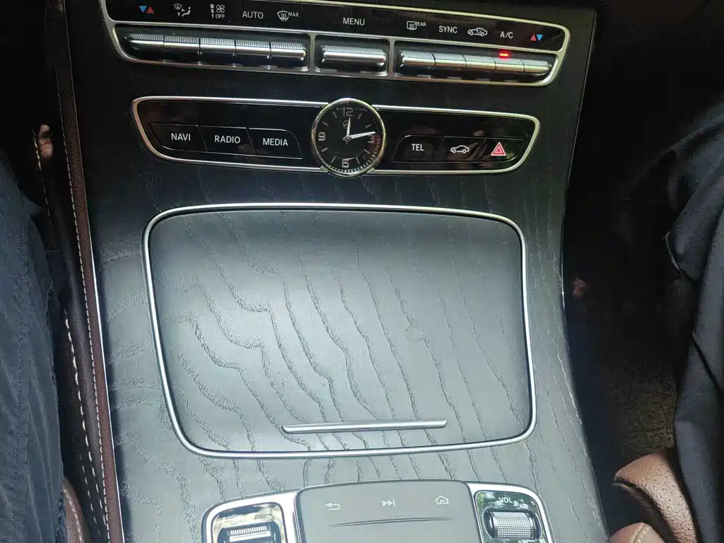 Mercedes-Benz E-Class 2019
