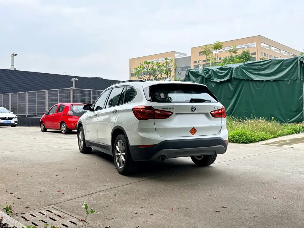 BMW X1 2018 — фото 4