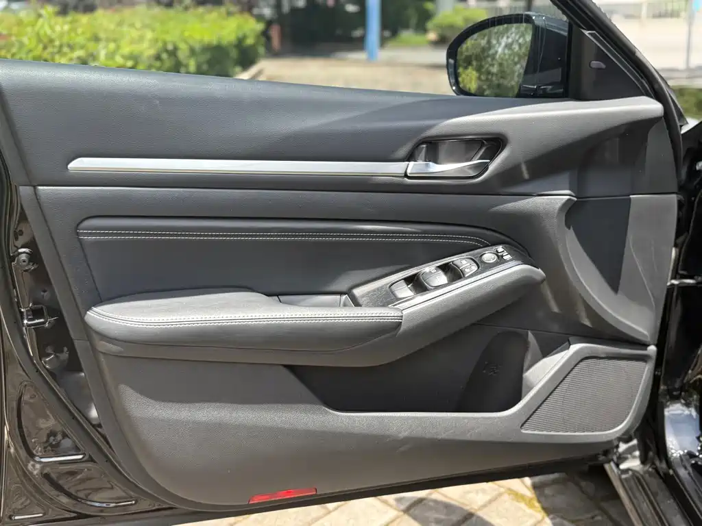 Nissan Teana 2020 — фото 13
