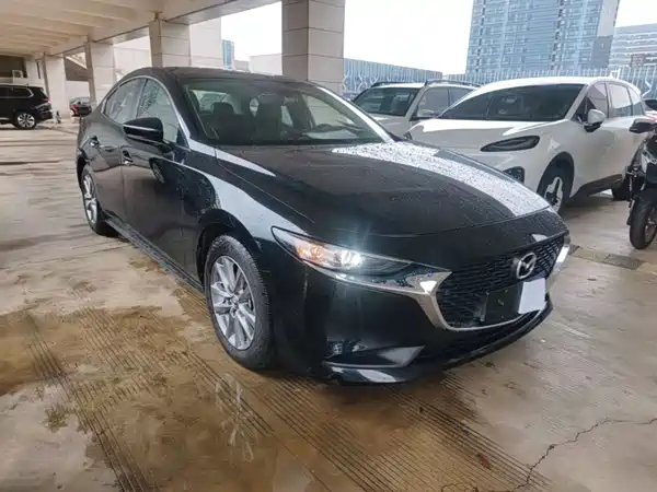 Mazda 3 Axela 2021