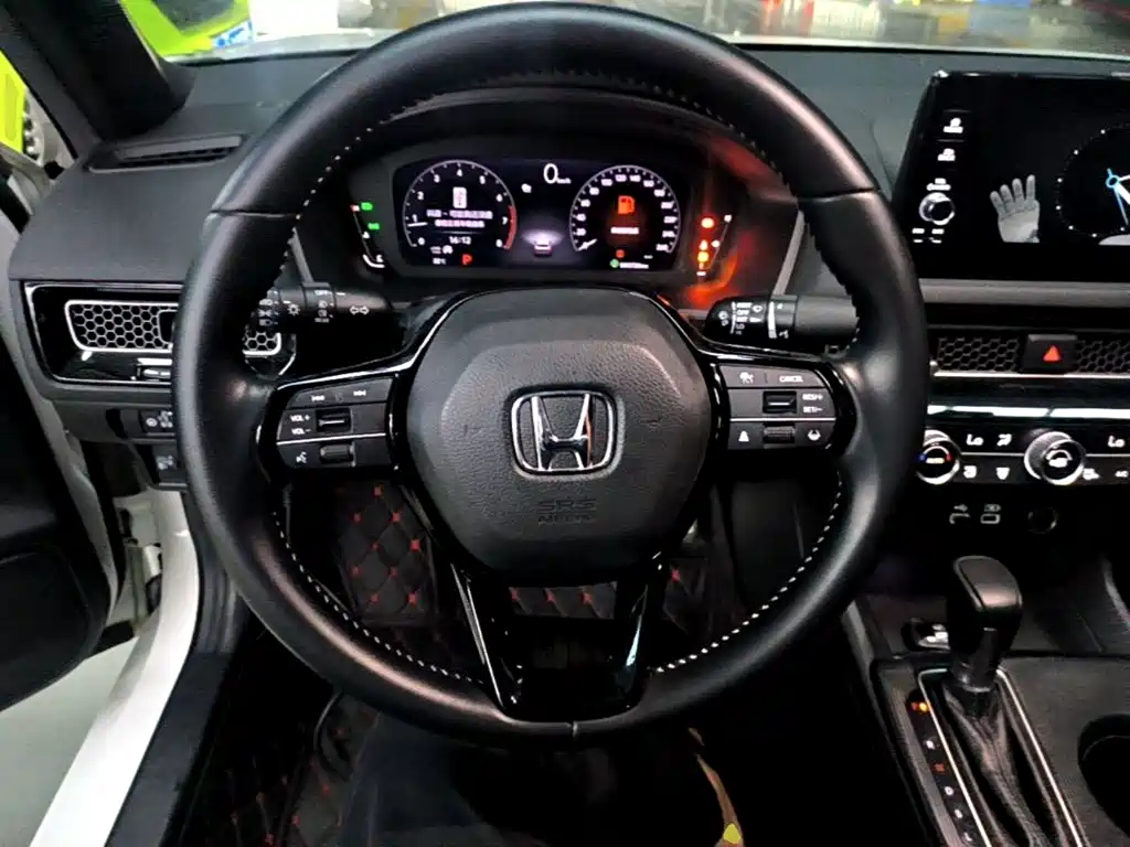 Honda Civic 2022 — фото 11