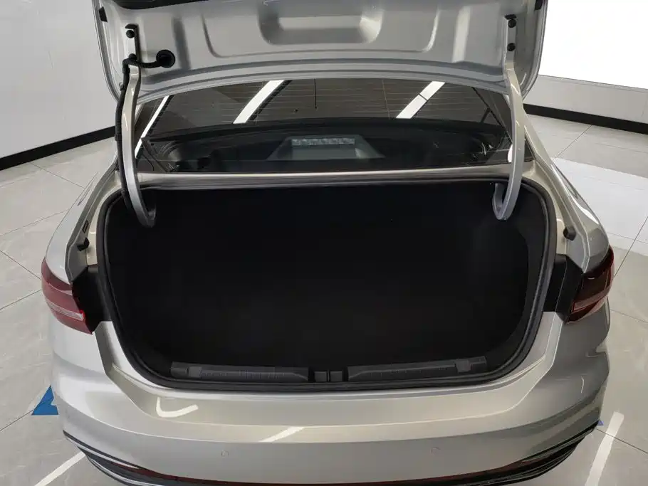 Volkswagen Lavida 2023