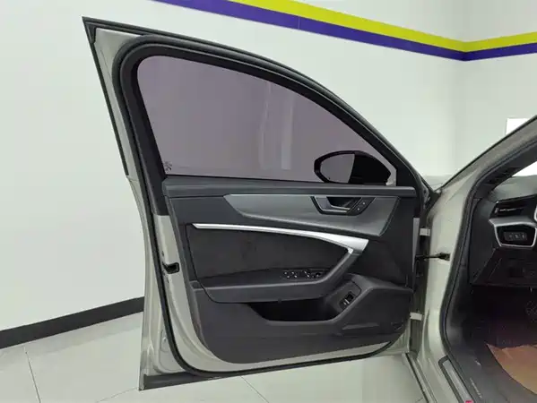 Audi A6L 2019