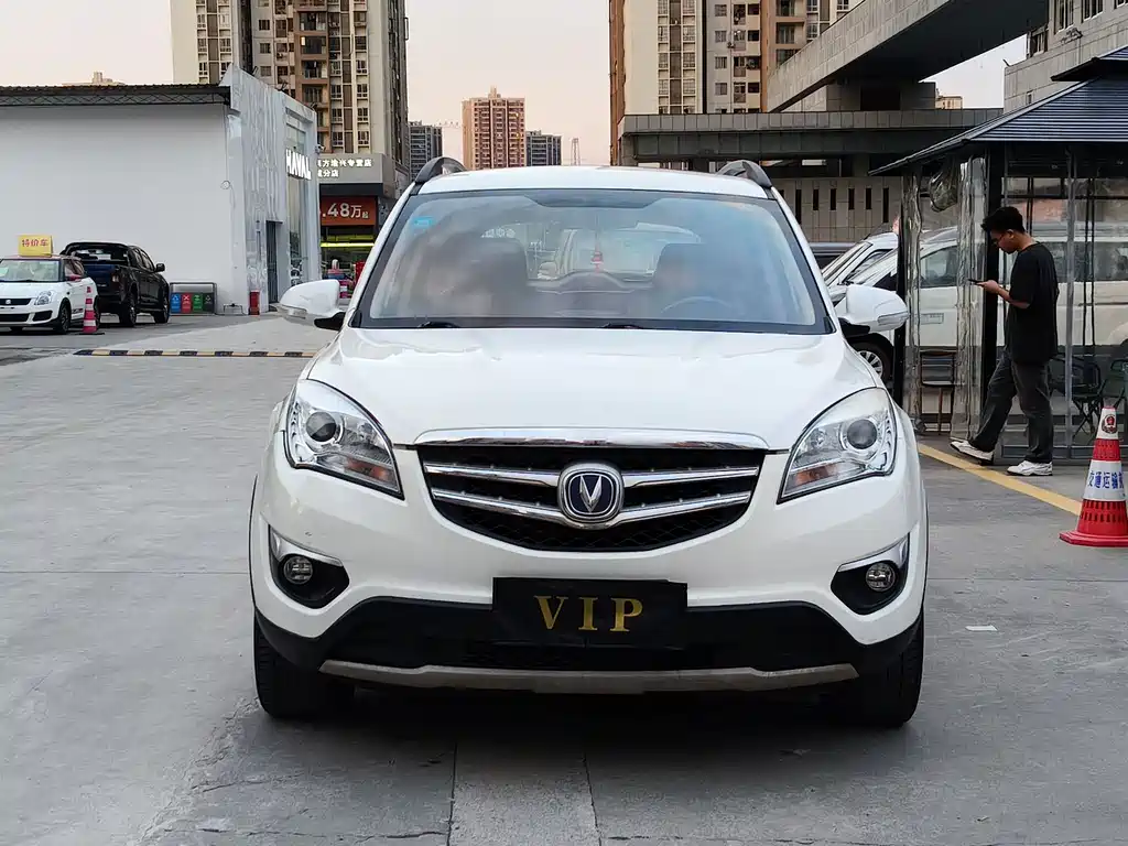 Changan CS35 2015 — фото 2