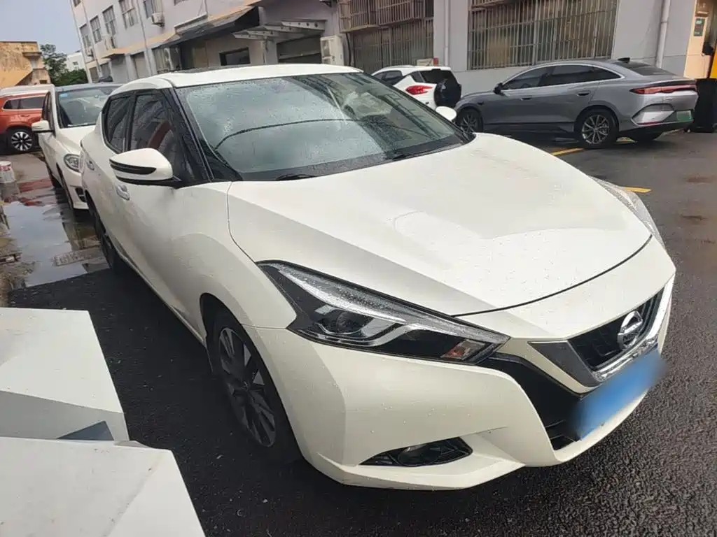 Nissan Bluebird 2017
