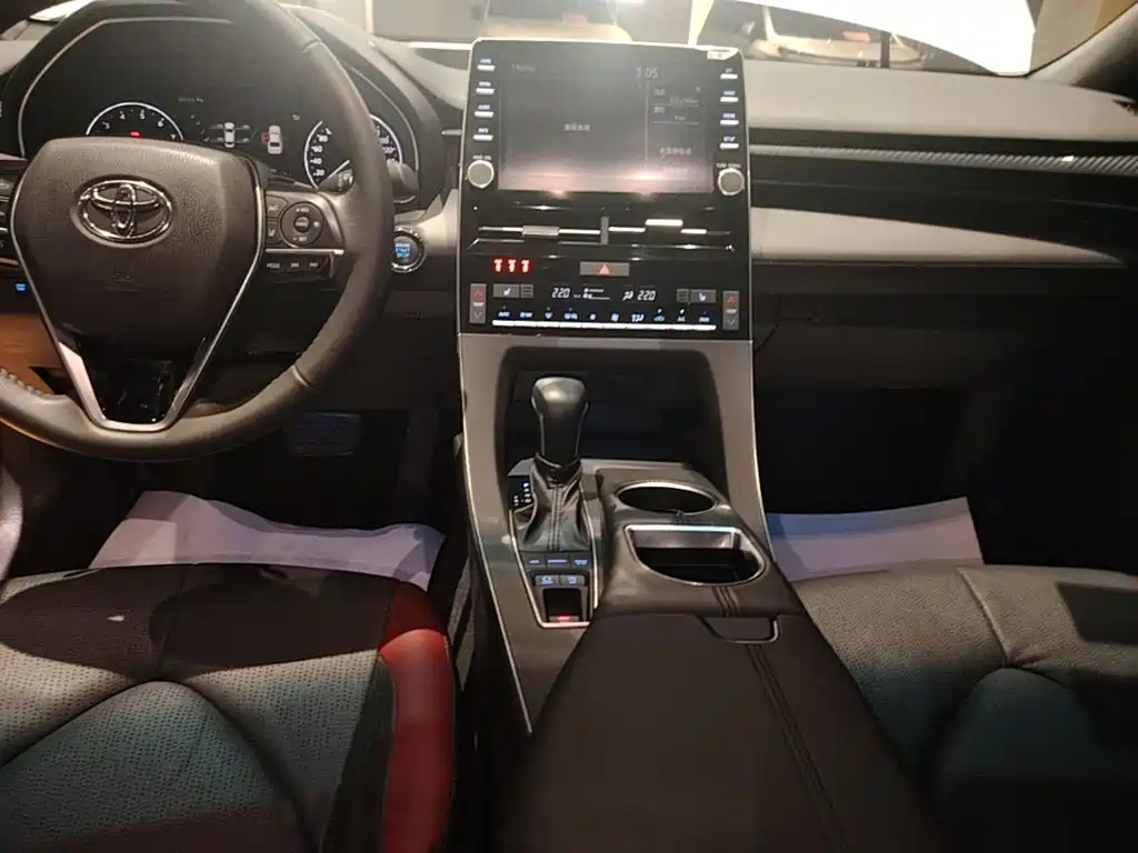 Toyota Avalon 2021 — фото 13