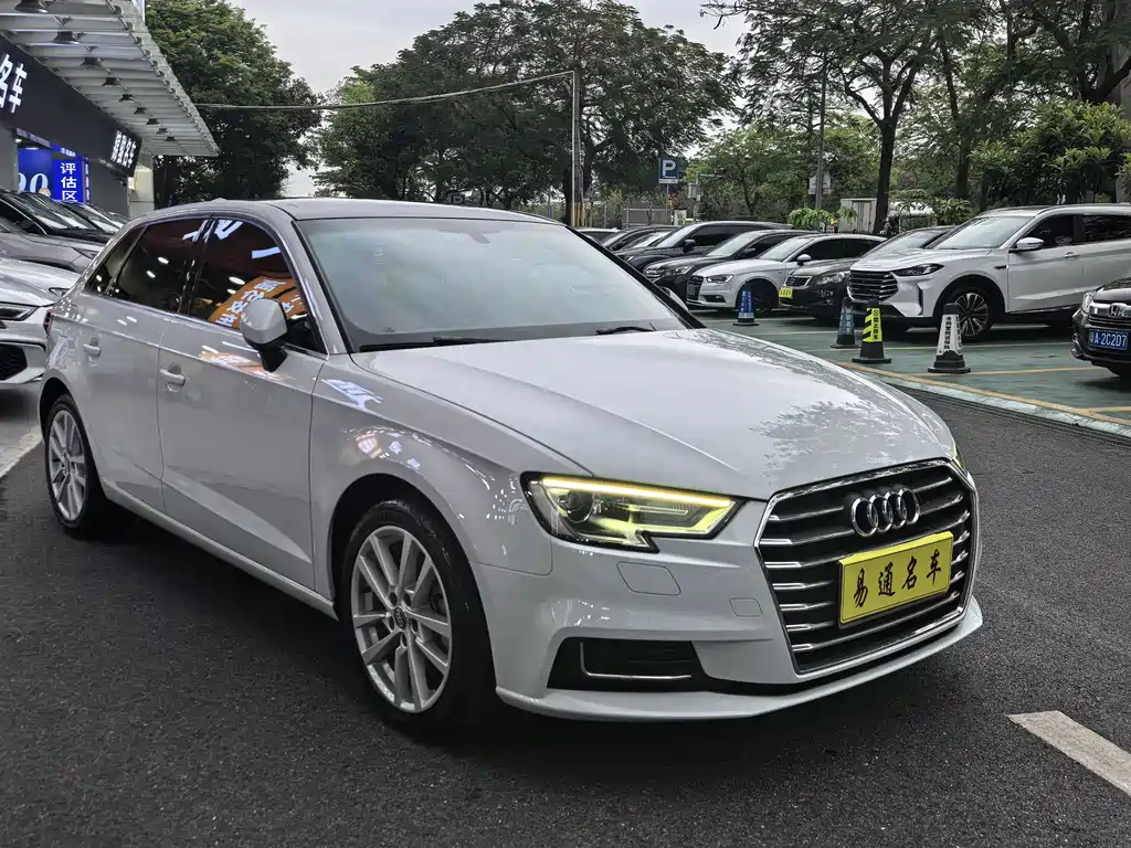 Audi A3 2020 — фото 2