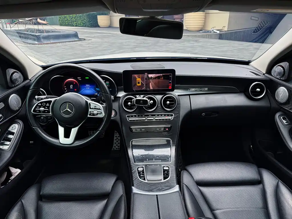 Mercedes-Benz C-Class 2019 — фото 12