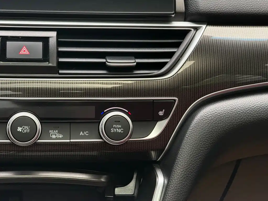 Honda Accord 2022 — фото 14