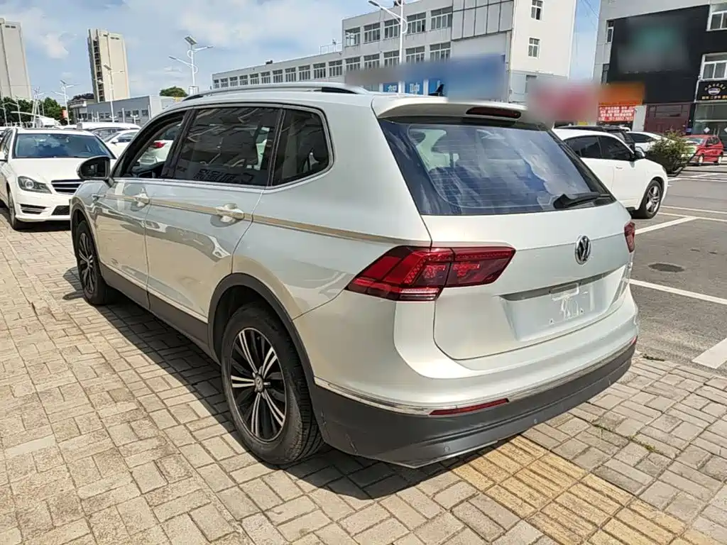Volkswagen Tiguan L 2018