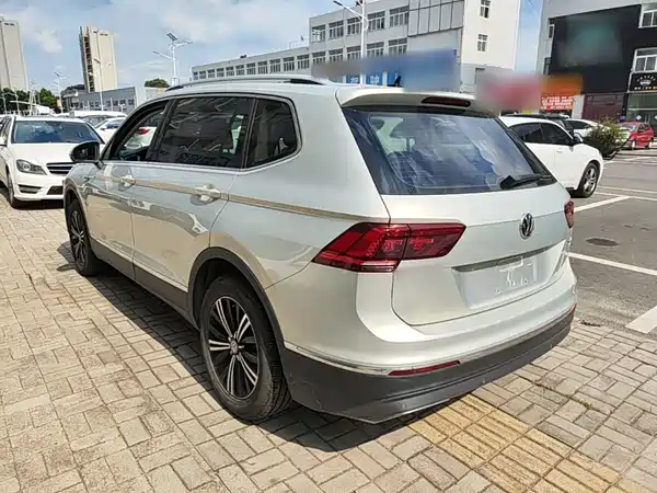 Volkswagen Tiguan L 2018
