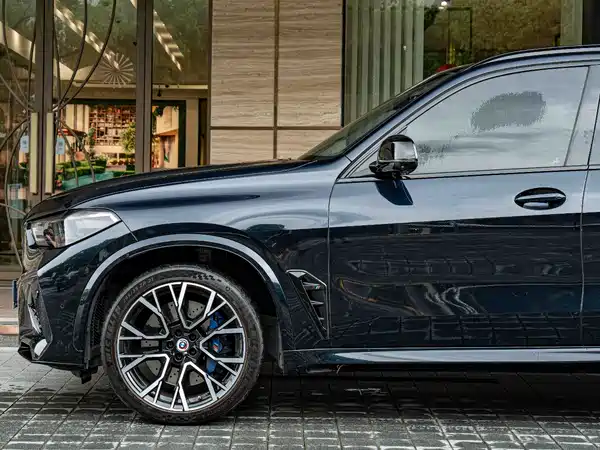 BMW X5 M 2023