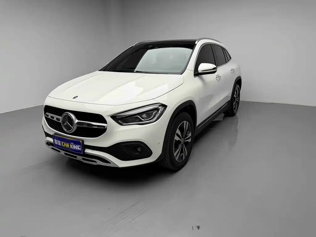 Mercedes-Benz GLA 2021 — фото 1