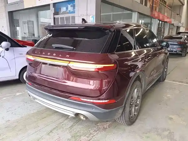 Lincoln Corsair 2021