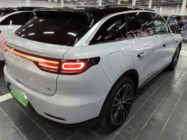 Leapmotor C11 2025