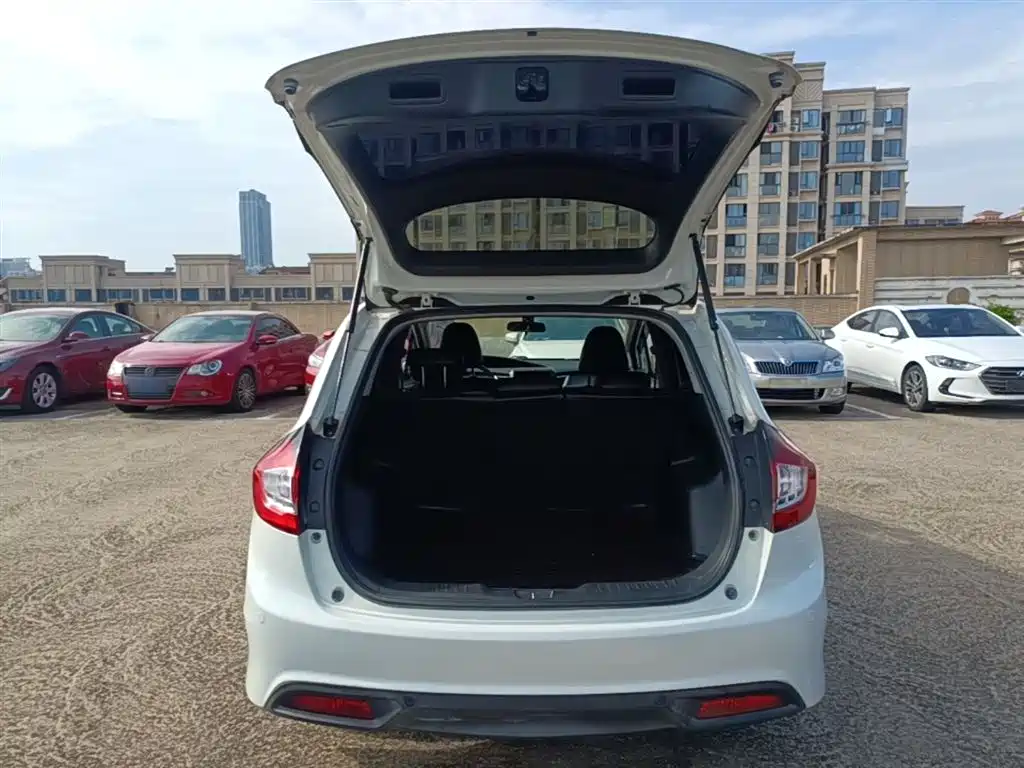 Honda Jade 2016 — фото 19