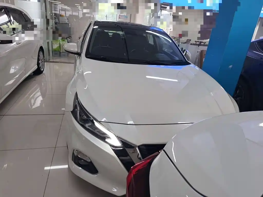 Nissan Teana 2021